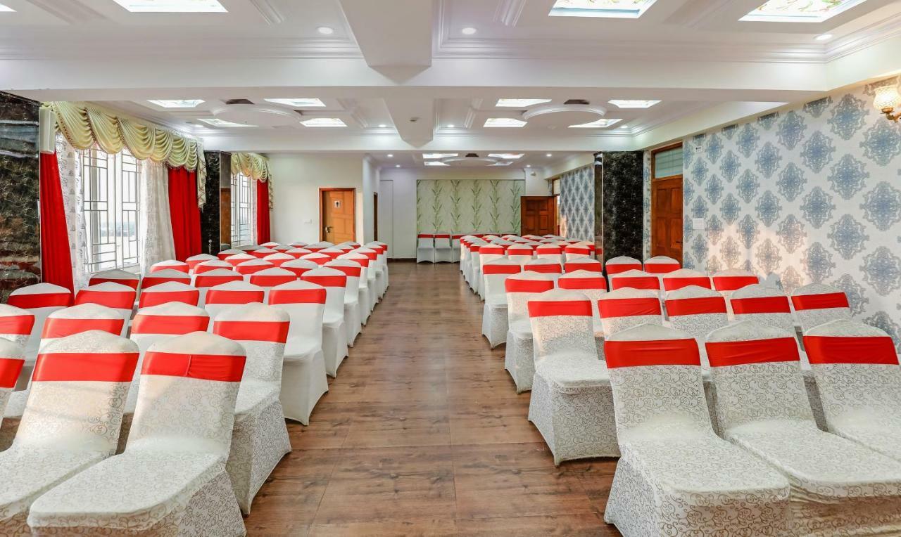 העיר בנגלור Hotel The Prince Royal מראה חיצוני תמונה